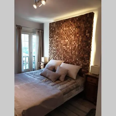 Apartment En La Mejor Zona De La Sierra Junto A Remontes Reformado En 2021