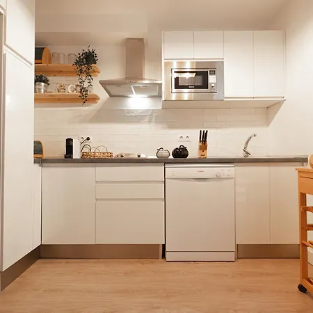 Apartment En La Mejor Zona De La Sierra Junto A Remontes, Reformado, D203 Sierra Nevada