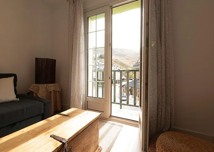 En La Mejor Zona De La Sierra Junto A Remontes, Reformado, D203 * 塞拉内华达