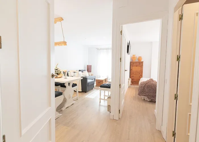 En La Mejor Zona De La Sierra Junto A Remontes, Reformado, D203 Apartament *